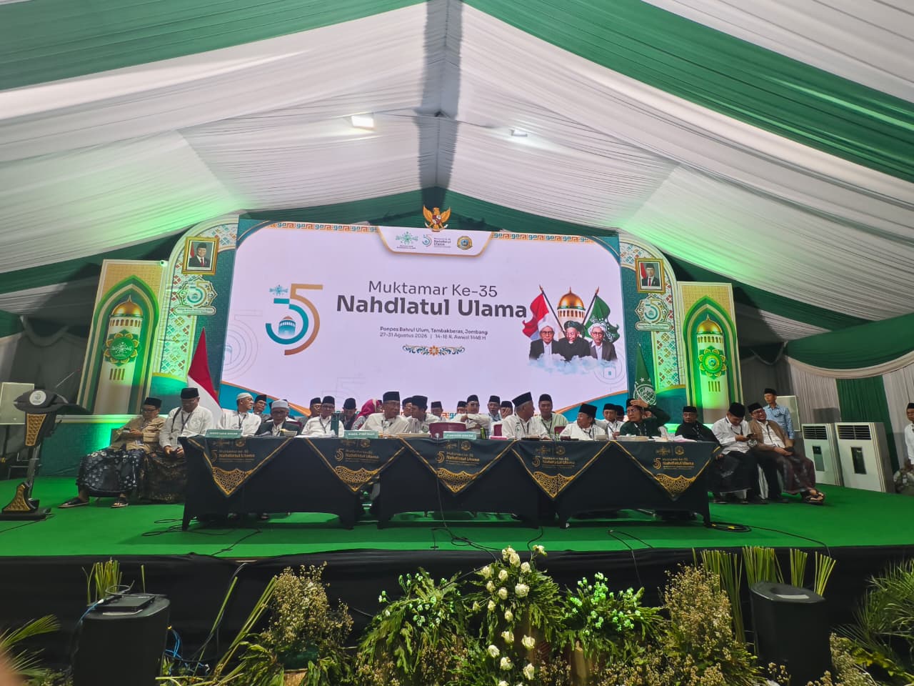 Daftar 9 Kiai yang Ditetapkan Sebagai AHWA di Muktamar ke-35 NU