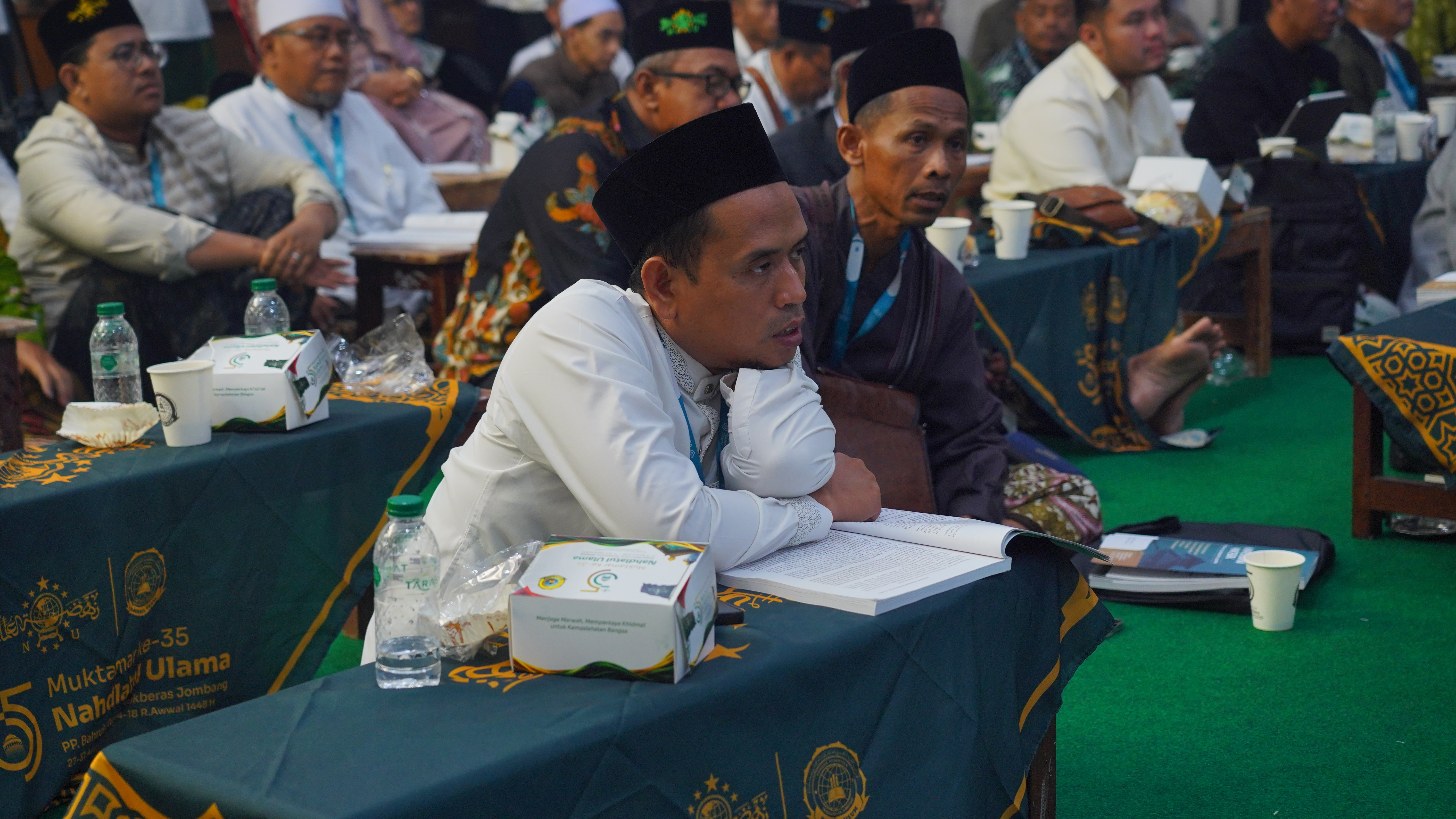 Sidang Komisi B