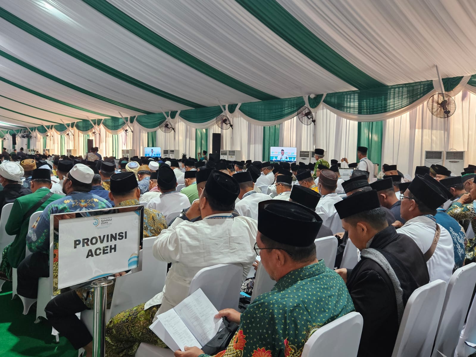 Suasana Pleno Ke-1