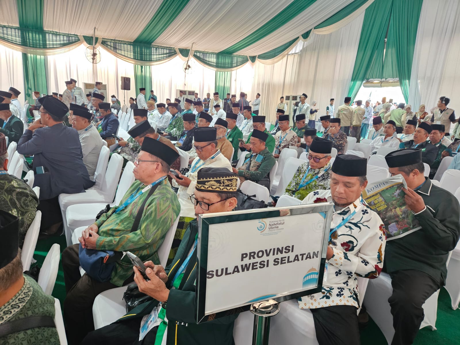 Suasana Pleno Ke-1