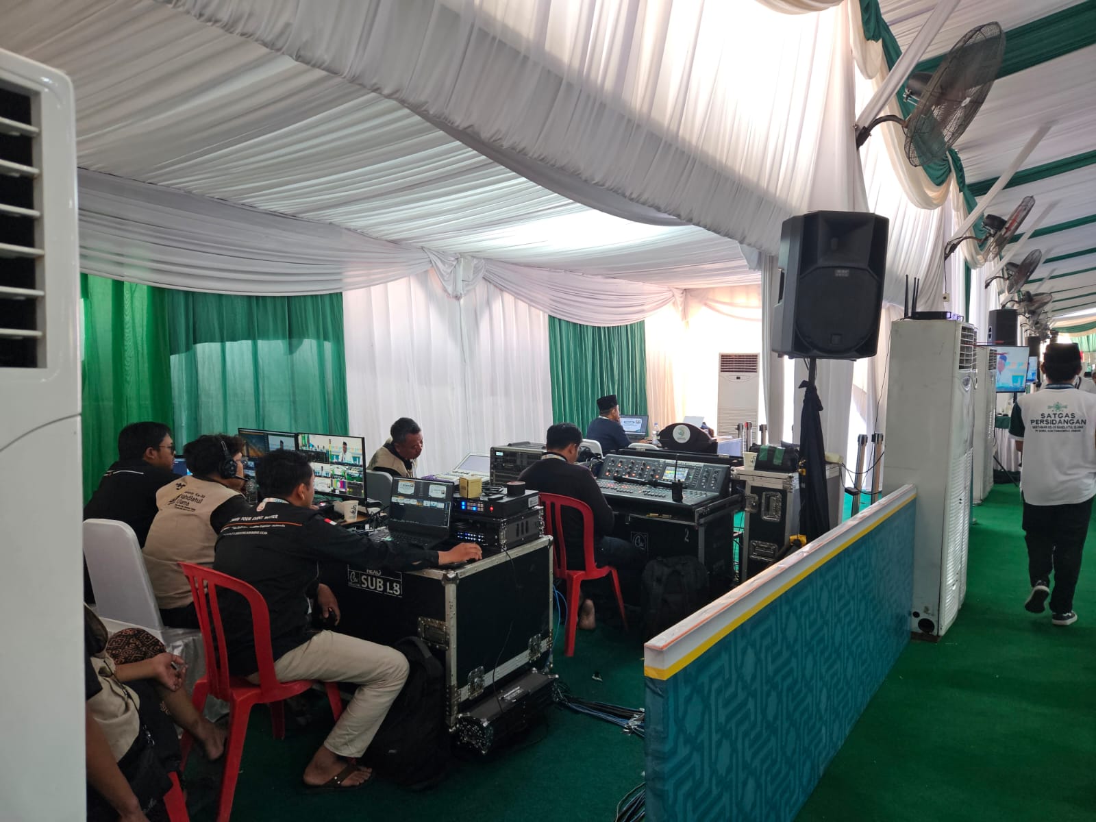 Suasana Pleno Ke-1