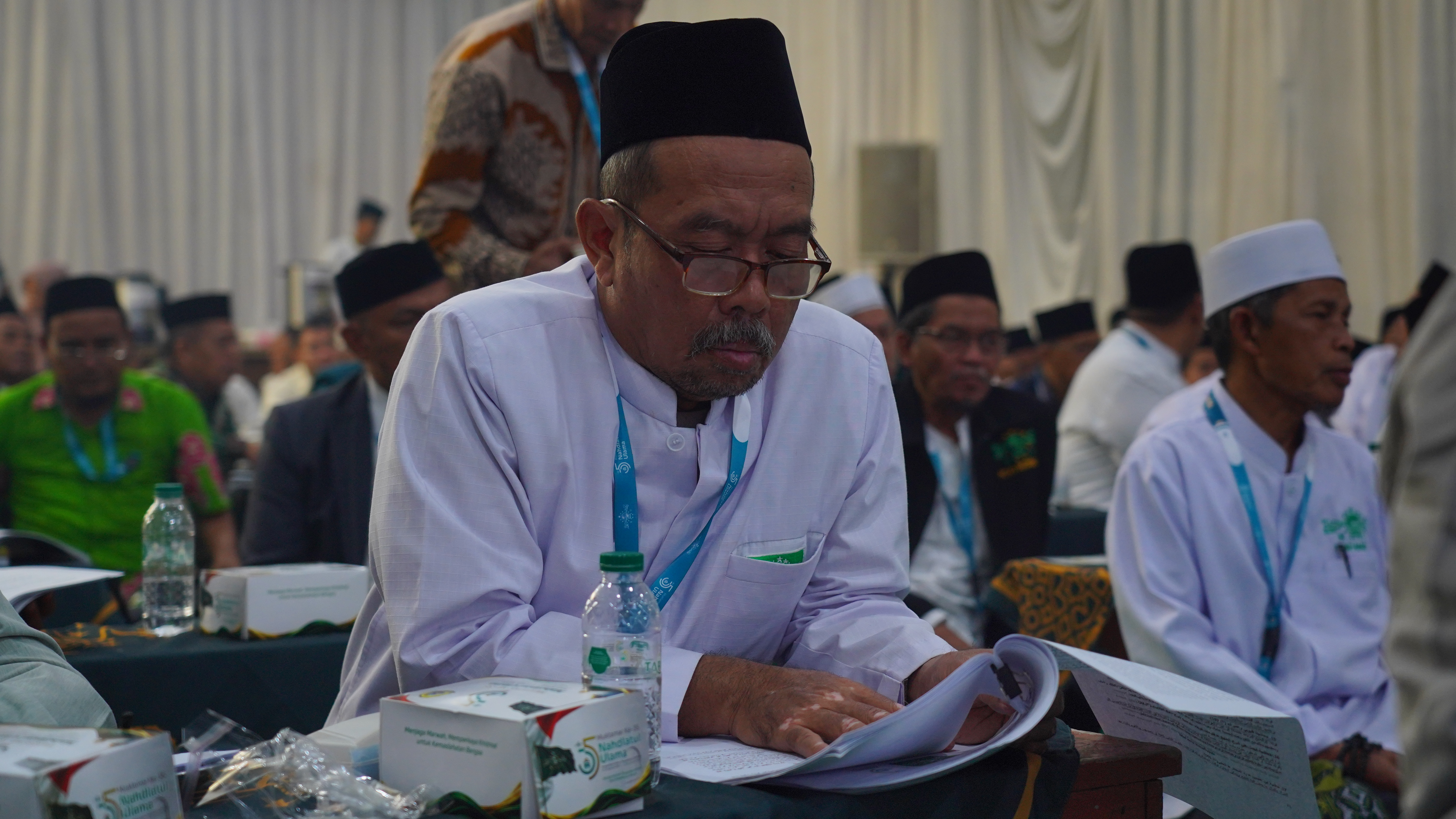 Sidang Komisi B